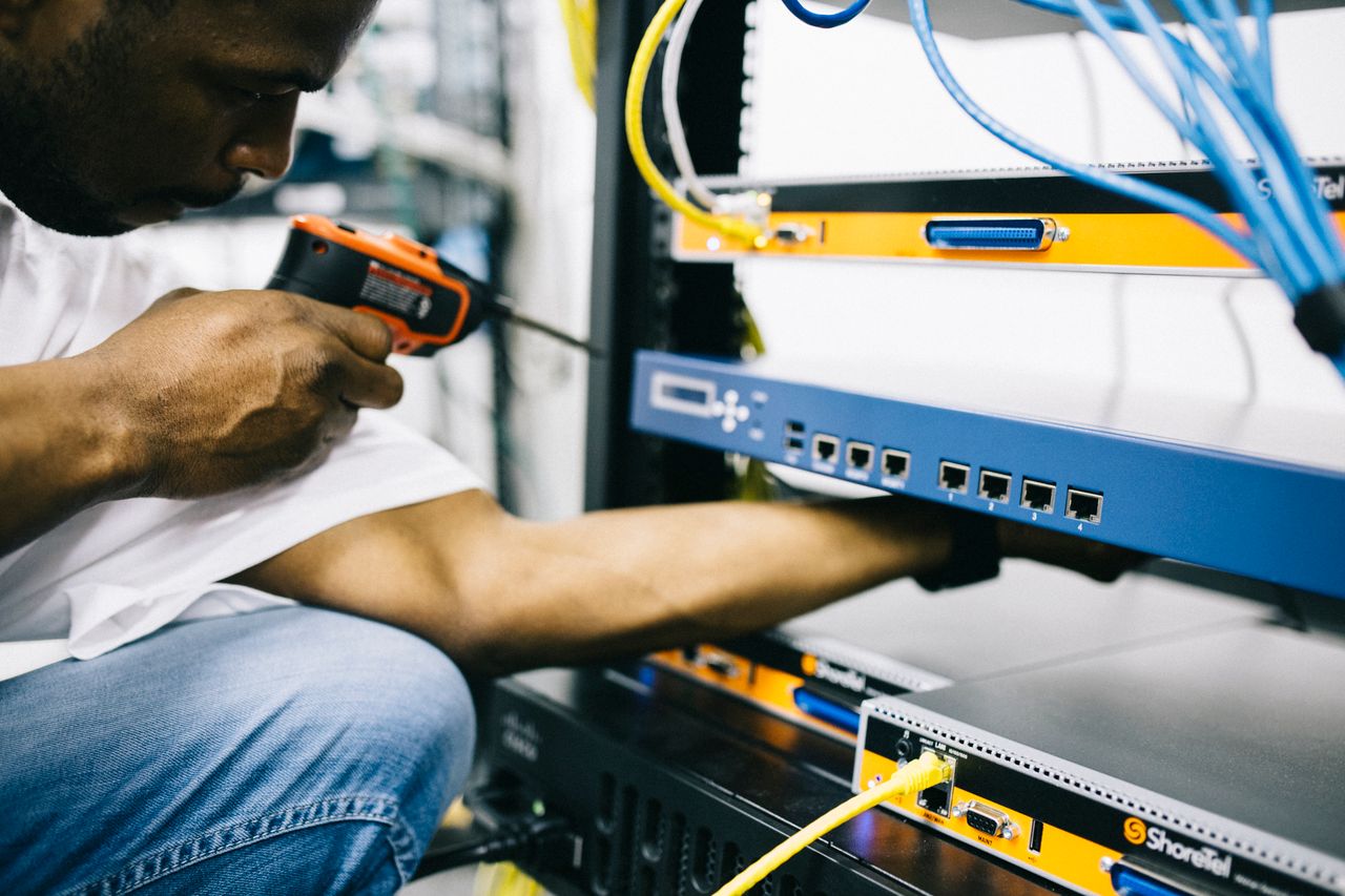 Top 10 Commercial Data Cabling & Network Installers in Brisbane